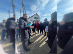 Жители Гостагаевской пожаловались на дороги и отсутствие газо- и водопровода