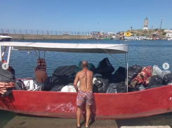 Из лагуны «Утриша» под Анапой волонтеры убрали 16 кубометров мусора