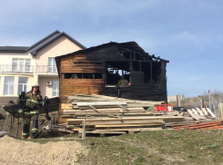 8 марта на хуторе под Анапой сгорела баня