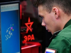 Новобранцев научных рот в Анапе встречали представители администрации и церкви