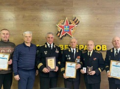 В День моряка-подводника анапским ветеранам вручили медали