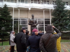 На бесплатных экскурсиях анапчанам рассказали об исторических местах города