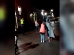 Пассажиров поезда из Анапы эвакуировали из-за ложного минирования