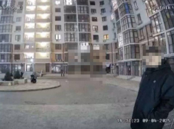 В Анапе мужчину подозревали в слежке за людьми, но все оказалось напрасно 