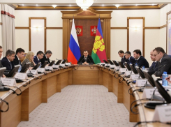 Плохие дороги и холодные батареи: на что чаще всего жаловались анапчане в Центр управления регионом