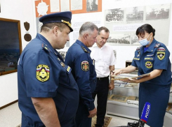 Министр ГО И ЧС России посетил Центр управления кризисными ситуациями в Краснодаре