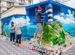 К трансформаторной подстанции в Анапе теперь будут ходить, как в Третьяковку