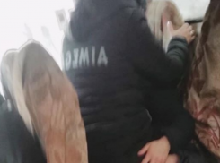 Что за страстные вздохи раздавались в анапской маршрутке? (18+)