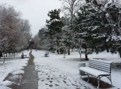 Анапа утром 16 января превратилась в снежную сказку