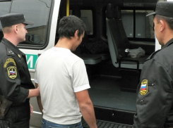 Из Анапы выдворили 26 иностранцев, которые незаконно пересекли границу