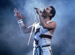 Концерт группы QUEEN 1975 года покажут в кинотеатре Анапы