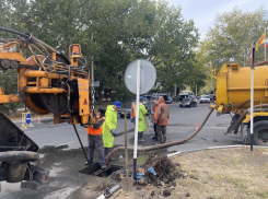 В Анапе проводится масштабная очистка городских ливневок