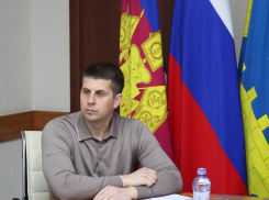 В Анапе оказывают помощь жителям сгоревшего в Цибанобалке дома