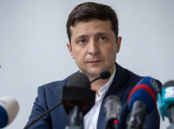 Анапчане обсуждают, почему Зеленский вел себя «странно» на совещании (видео)