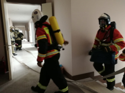 Из «Волейграда» под Анапой эвакуировали людей