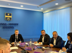 Уборка после шторма и прочистка ливнёвок: что делают коммунальщики в Анапе