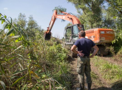 В поселке Виноградном под Анапой строят обводной канал