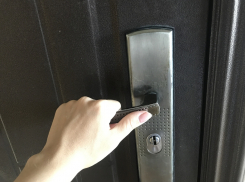 Приставы смогут входить в квартиру анапчан без спроса