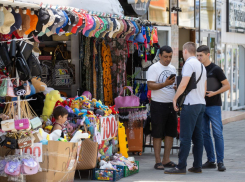 Составлено пять протоколов: в Анапе продолжаются рейды по торговым объектам