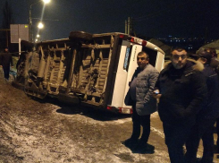 В Супсехе под Анапой  перевернулся рейсовый пассажирский микроавтобус