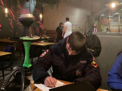 В Анапе и Витязево оштрафуют ещё два заведения: их посетители курили кальян