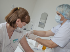 В крае за прошедшие сутки + 257 заболевших COVID-19, в Анапе +3. Сводка за 26 июля