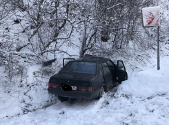 В Анапе на знаменитом перекрёстке снова ДТП, а в Анапской тушили цех