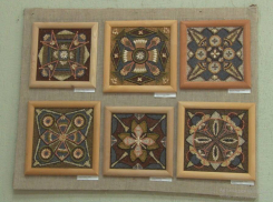 В Анапе проходит детская выставка картин из зерновых культур