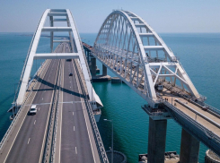 Крымский мост будет закрыт для движения автотранспорта