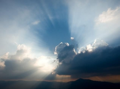 В четверг, 16 ноября, в Анапе холодный ветер и  переменная облачность