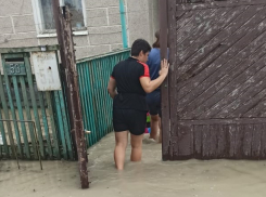 В поселке Виноградный под Анапой люди пережили третью волну подтоплений