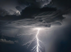 На Кубани действует штурмовое предупреждение 