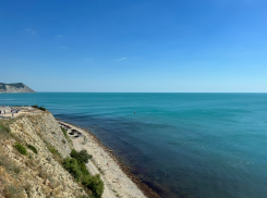 Мастер-класс и сбор мусора: анапчан приглашают на Час чистоты