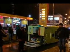 В Анапе автоледи не пропустила скорую и спровоцировала ДТП с пятью машинами