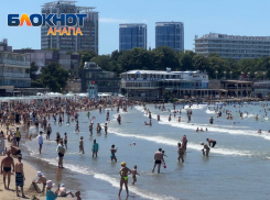 Открытие новых отелей и выступление Алексея Чумакова: какие новинки ждут туристов Анапы этим летом