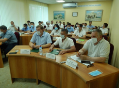 Депутаты Анапы рассмотрят вопросы о награждении медалями и почетных званиях