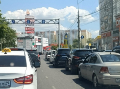 Топливная ситуация в Анапе на 13 июля: дизель есть почти везде, бензин — по лимиту и с очередями