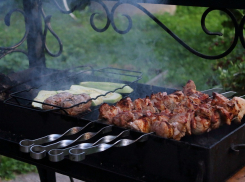 Вкусный шашлык в первую очередь зависит от хорошего мангала: знаете, как выбрать мангал?