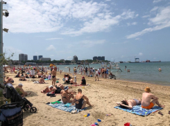 Почему в Анапе переполнены пляжи — названа еще одна причина