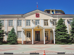 Анапчанин через интернет продал несуществующую партию перчаток за 122,5 тысячи рублей