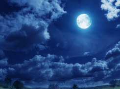 Сразу два полнолуния смогут увидеть жители Анапы в августе