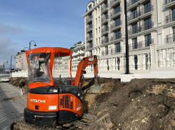 Новая набережная в Анапе «сползает»