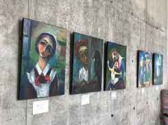 В Анапе открылась выставка живописца, восстанавливавшего фрески во дворцах Венеции