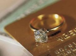 В новогоднюю ночь у анапчанки украли более 100 000 рублей