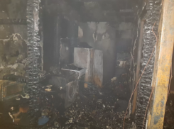 В посёлке Уташ под Анапой в пожаре тяжело пострадал человек