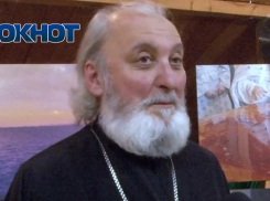 Две уникальные фотовыставки открылись в анапском храме