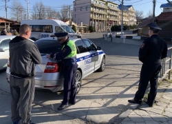 Полиция задержала пьяного таксиста в Витязево под Анапой