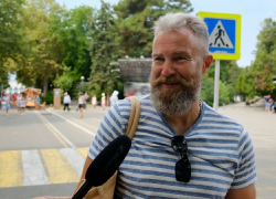«В Анапе можно только отдыхать»: рассматривают ли переезд на ПМЖ туристы 