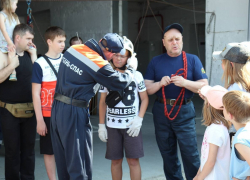 Школьники побывали в гостях у анапских спасателей