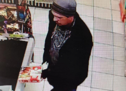 В Анапе мужчина украл с чужой банковской карты более 8 тысяч рублей